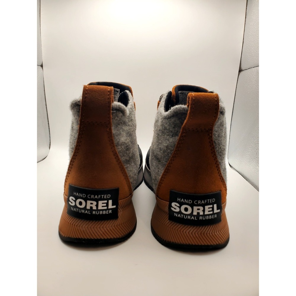 Sorel Out N About III Classic Waterproof Boots - Grey/Tan - Size 8.5 - Like New! - Picture 2 of 12
